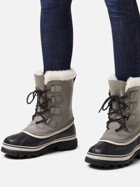 Sorel Caribou Women's Waterproof Boot In Shale/Stone Size 8